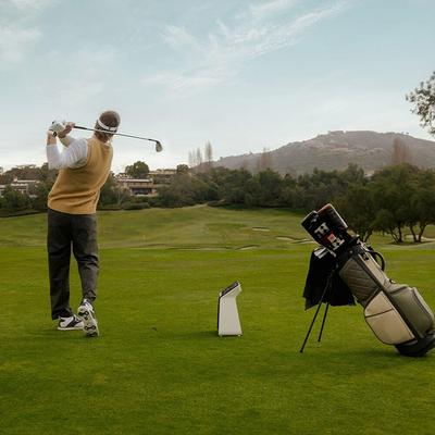 Garmin Approach R50 Golf Launch Monitor and Simulator - thumbnail image 9